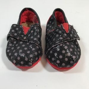 Tiny TOMS Classic Baby Shoes Size 3 Black Dot